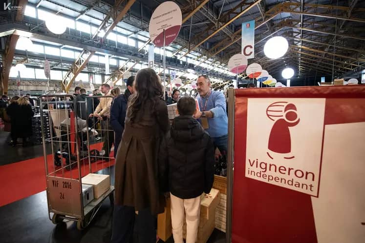 Photo d'un salon organisé par les ©Vignerons Indépendants